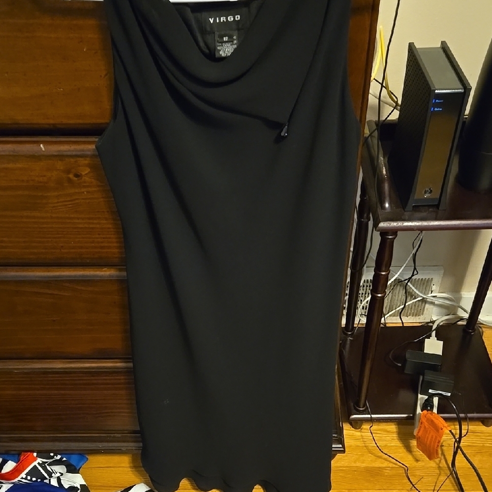 Virgo Black Sleeveless Dress